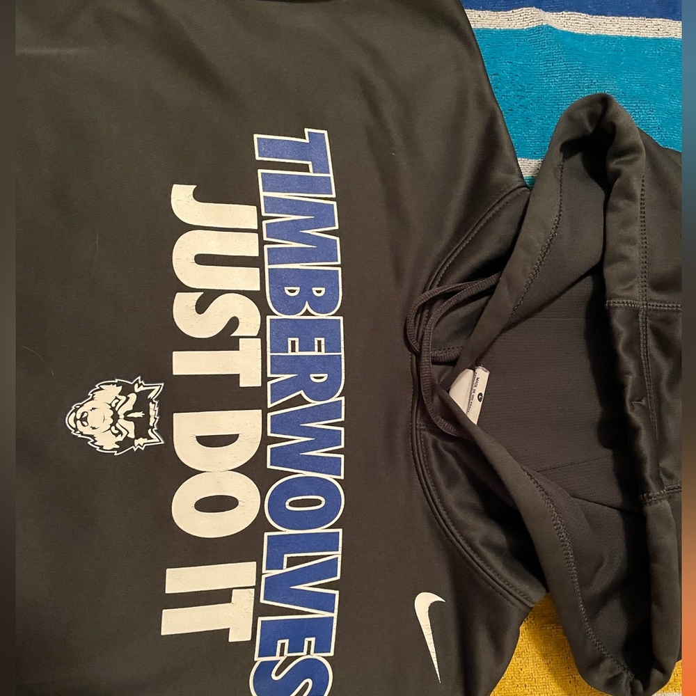 Nike Minnesota timberwolves hoodie size L